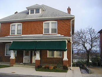 2nd image of 236 Hager St