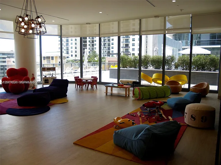 55 SW 9th St #2502 — Photo 20