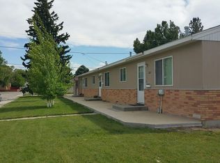 322 N 6th St W, Riverton, WY 82501