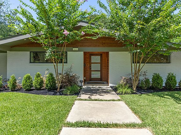 3rd image of 3620 Pallos Verdas Dr