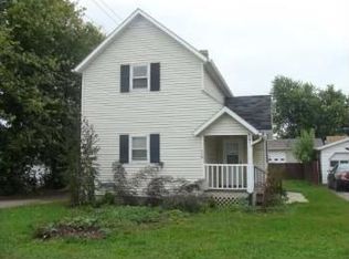 116 W Lake Ave, Bellefontaine, OH 43311