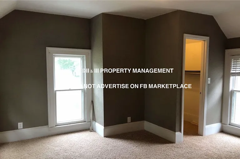 7108 W 86th St — Photo 26
