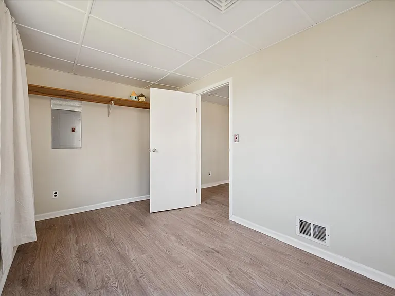 1278 Hugo St — Photo 17