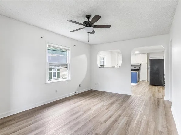 1207 San Hsi Dr, Chattanooga, TN 37412