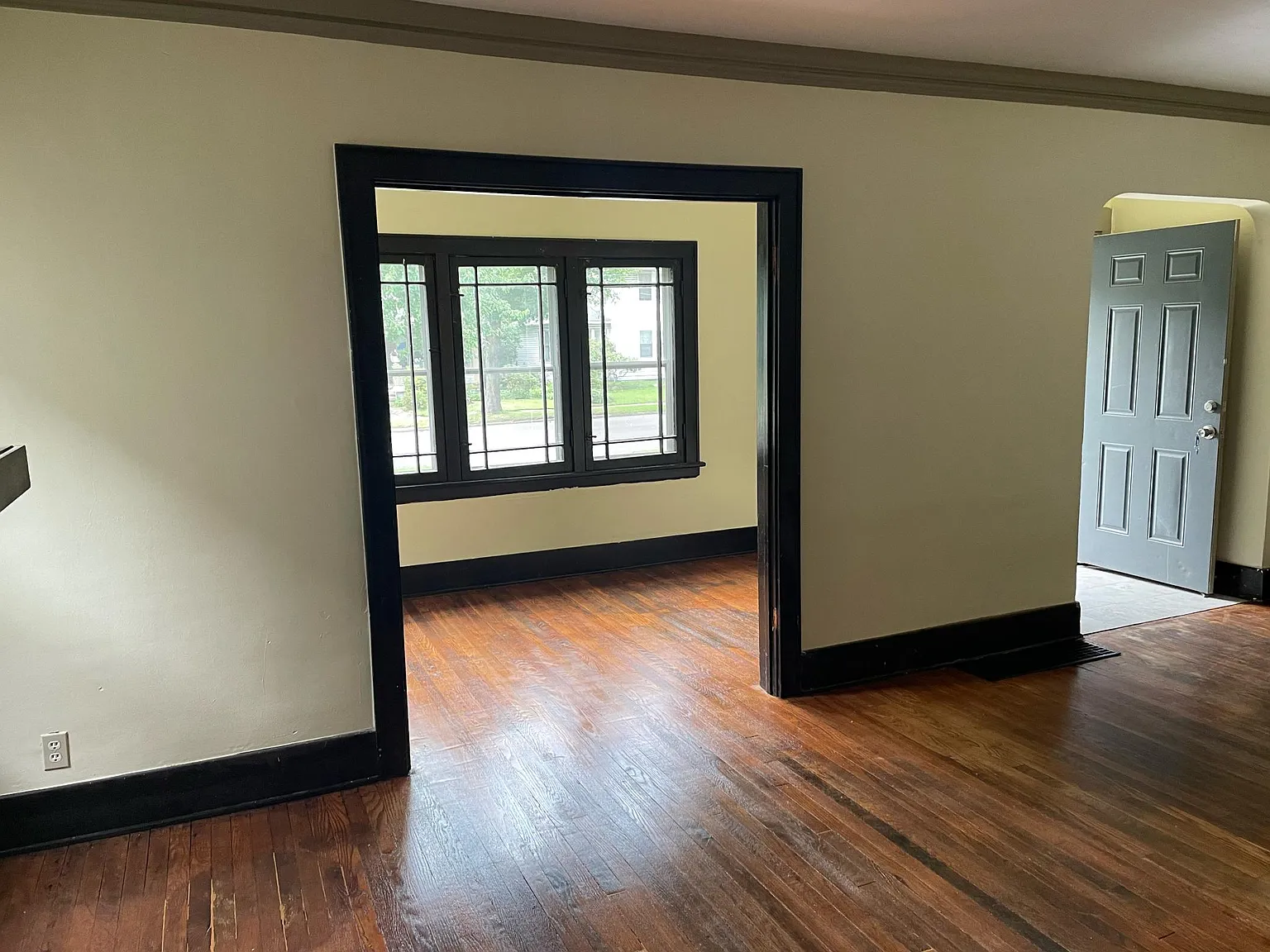 2 bed, 1386 sqft, $975 — Photo 2