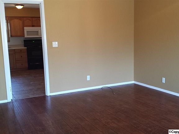 3rd image of 4007 Gunnison Ln NW