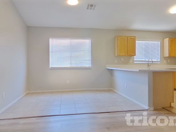 4th image of 23141 W Ashleigh Marie Dr