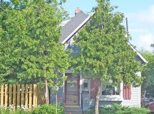 1002 University Ave, Grand Forks, ND 58203