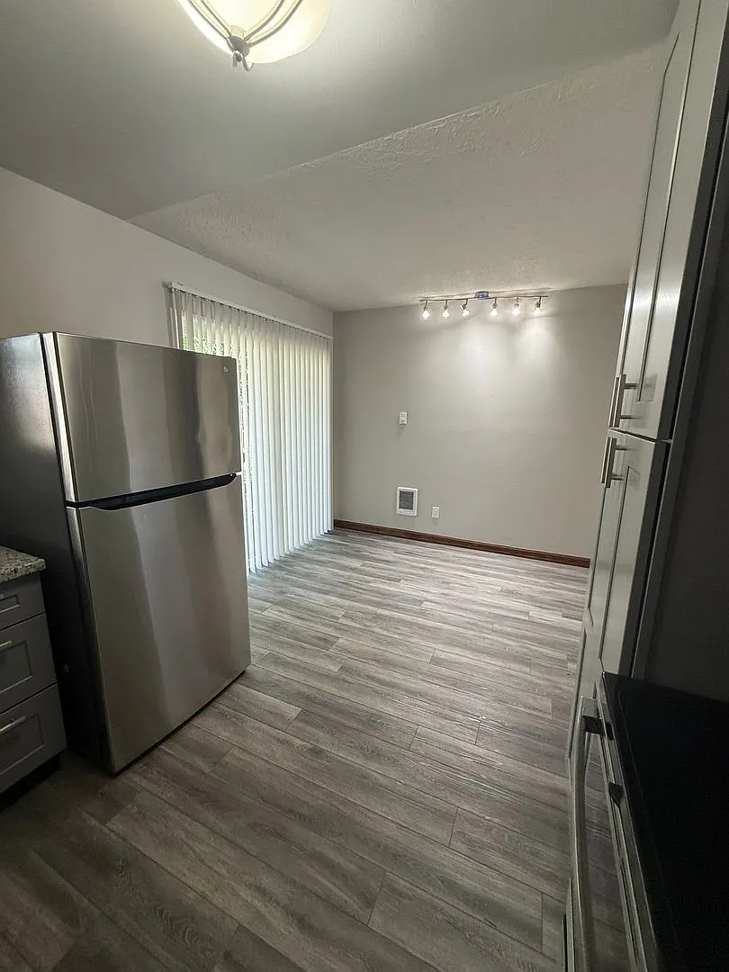 #372 Birches Apartments — Photo 1