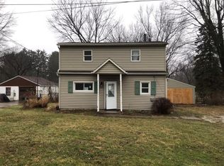 2073 Oakes Dr, Akron, OH 44312