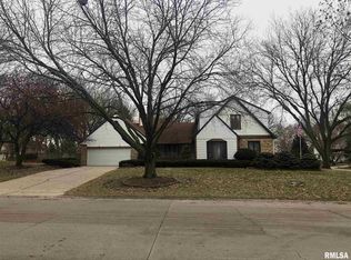 4707 Belle Ave, Davenport, IA 52807