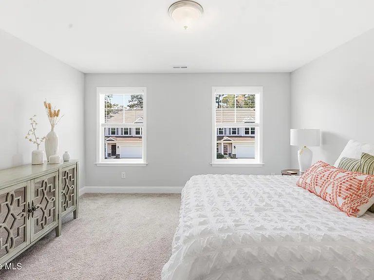 4406 Finch Ln — Photo 22