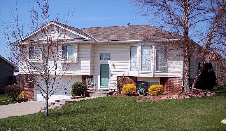 1st image of 708 Grenoble Dr
