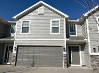 1504 NE Erin Ct, Grain Valley, MO 64029