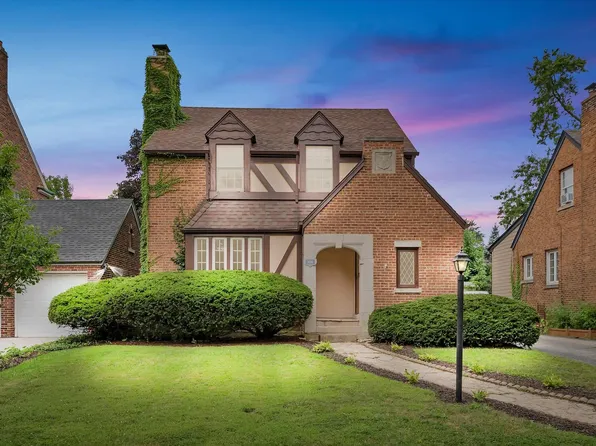 9204 S Leavitt St, Chicago, IL 60643