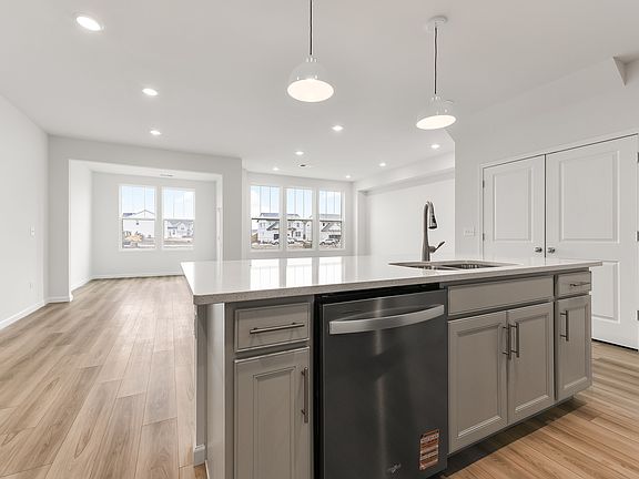 4th image of 672 Switchgrass Way #58005