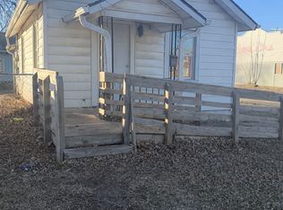 747 NE Green St, Topeka, KS 66616