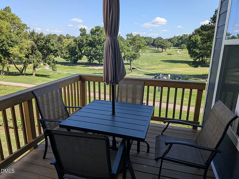 847 Parc Townes Dr #B — Photo 13