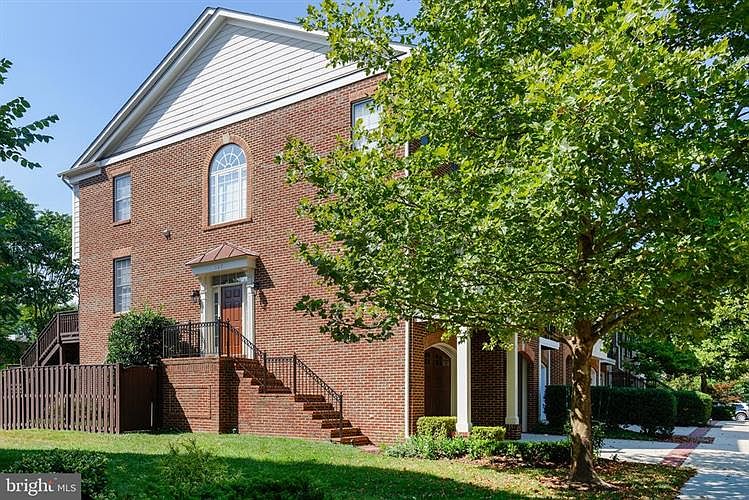 1st image of 127 Herndon Mill Cir