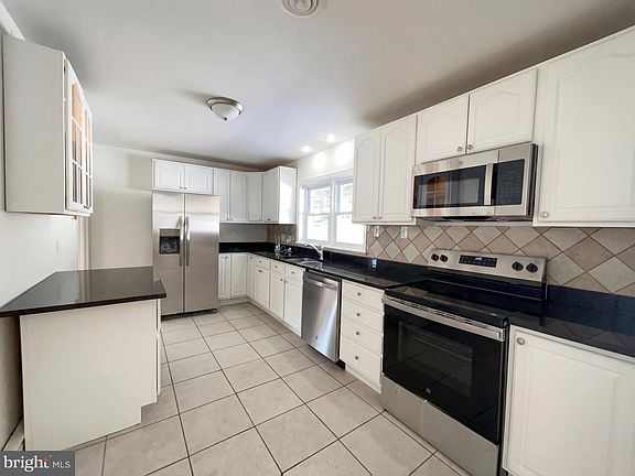 2nd image of 6048 Old Telegraph Rd