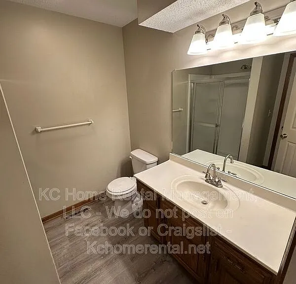 1420 SE 7th Pl — Photo 17