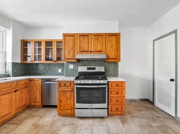 21-53 45th Road image 8 of 20