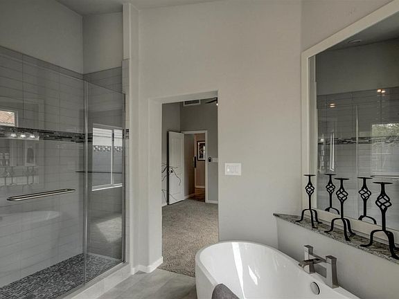 4th image of 2342 E Pebble Beach Dr