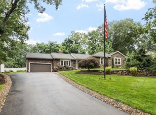 24 Robin Hill Rd, Chelmsford, MA 01824