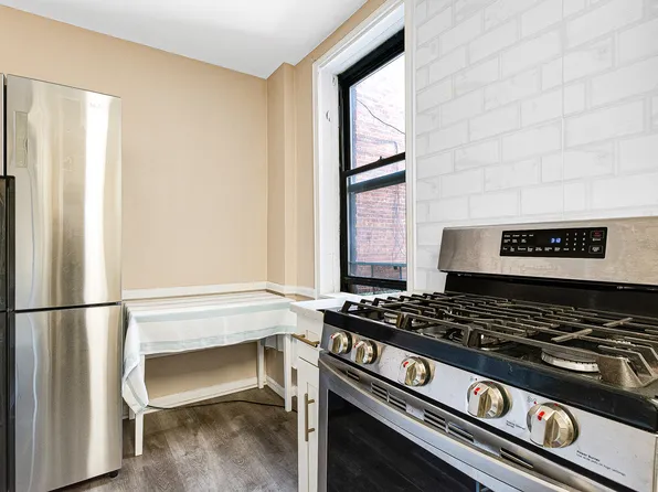 96-09 67th Avenue image 14 of 24