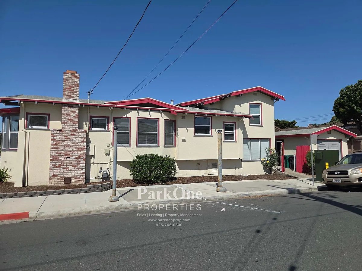 Building Photo - 1151-1153 Marin Ave #984