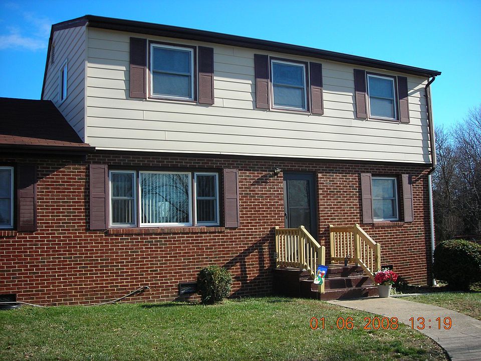 1st image of 229 Gawain Dr