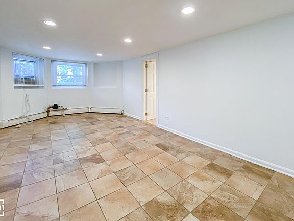 3rd image of 3727 N Bosworth Ave #Basement