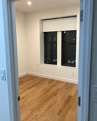 Rented by Urban Real Estate Property Group Inc | media 2