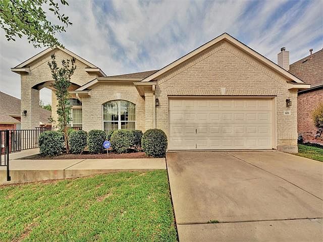 1st image of 109 S Gadwall Ln