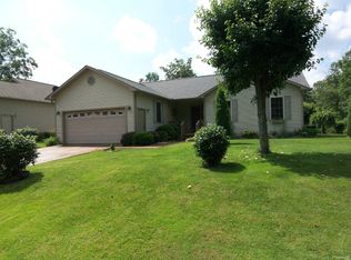 8022 Delaware Dr, Crossville, TN 38572