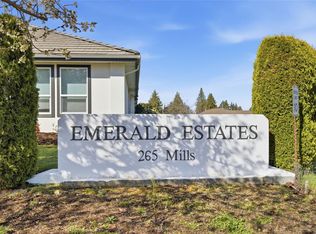 265 Mills St #602, Parksville, BC