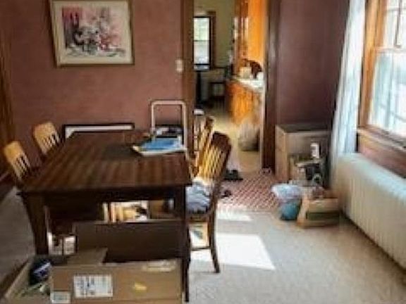 3rd image of 4301 Harriet Ave
