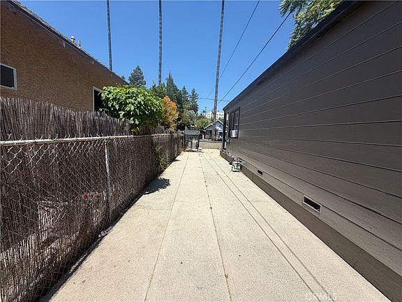 5th image of 6236-6240 Arroyo Glen St