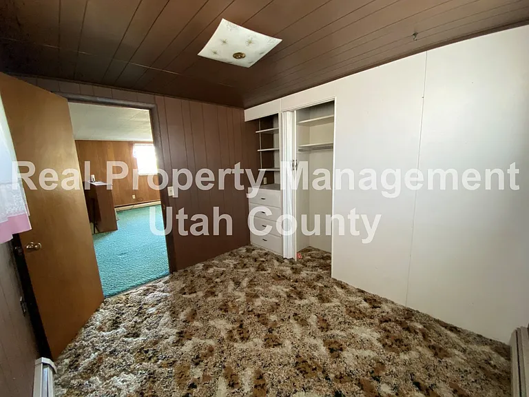 1285 W Utah Ave — Photo 19