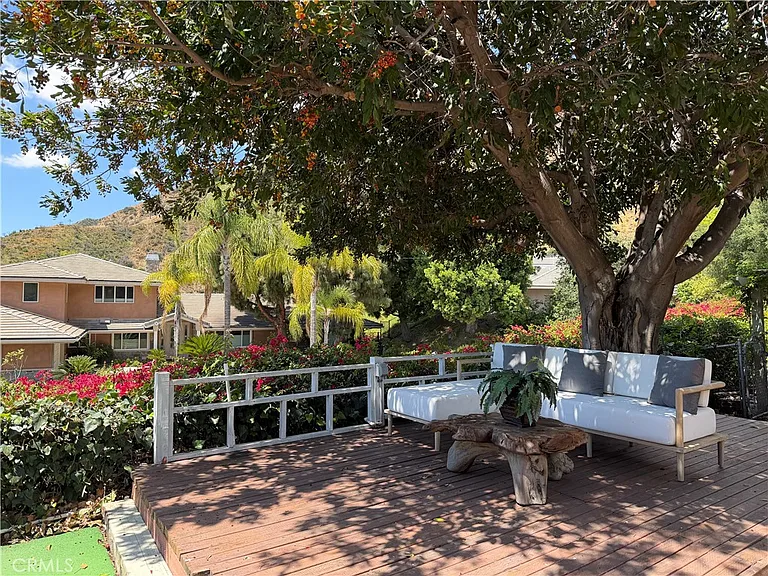2206 Canyon Rd — Photo 38