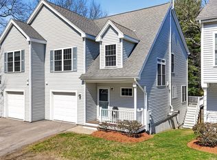 2 Sterling Ln #2, Walpole, MA 02081