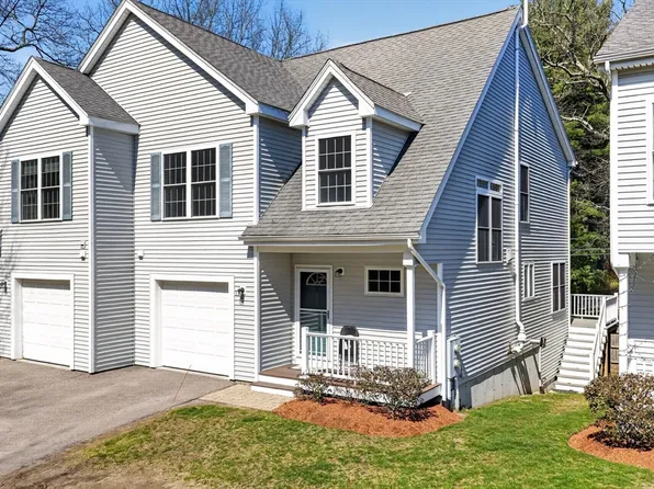 2 Sterling Ln #2, Walpole, MA 02081