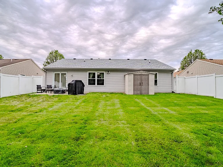 10649 Graystone Cv — Photo 5