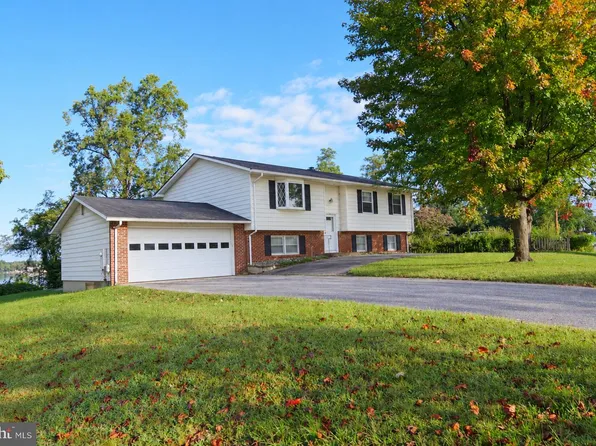 308 Granada Rd, Pasadena, MD 21122