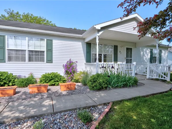 21 Keli Dr, Waterloo, NY 13165