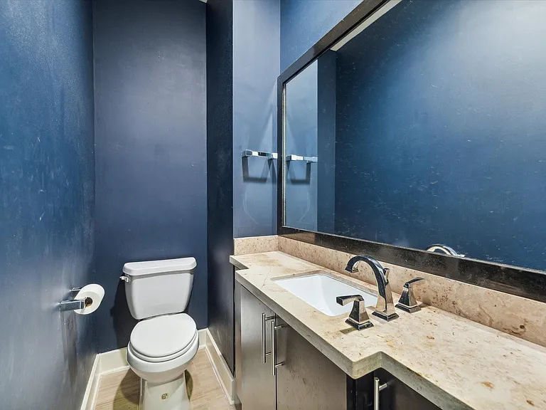 1703 Weber St — Photo 19