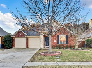 404 Manders Ct, Irving, TX 75063