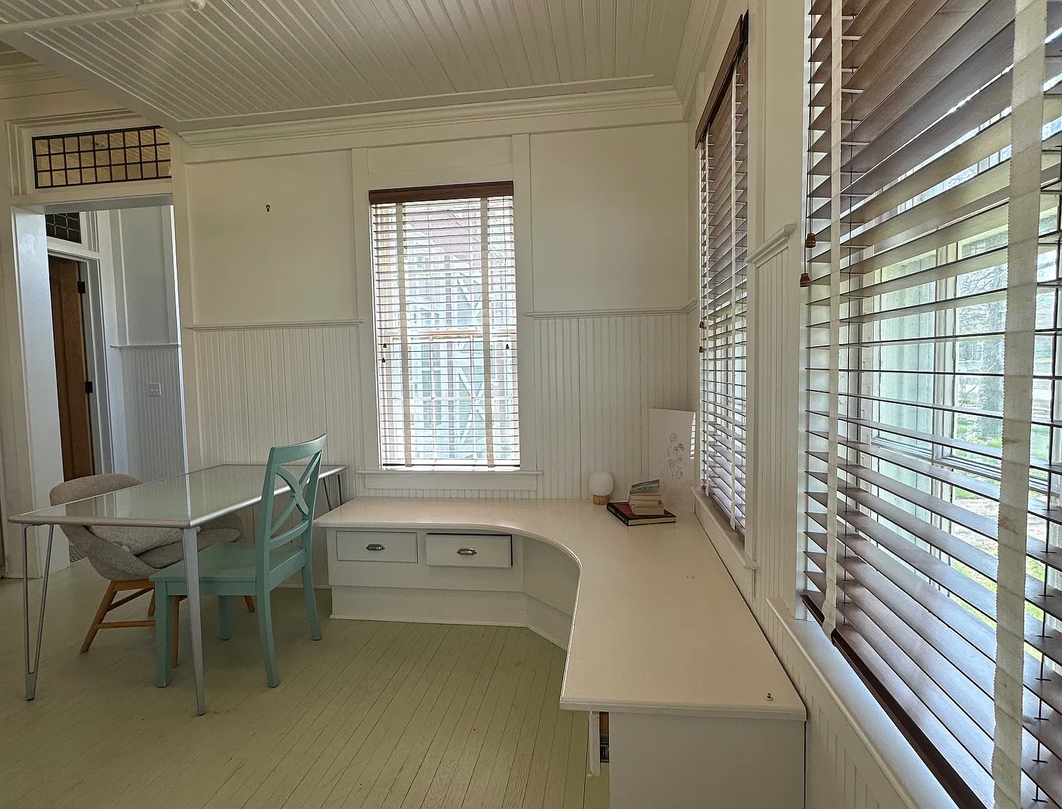 Charming Amagansett Village Apartment — Photo 2