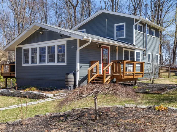 139 Romanus Street, Rosendale, NY 12401