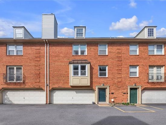 527 W 20th St APT 404, Norfolk, VA 23517